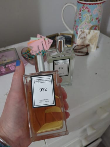 QOgxBLzUT-1.jpg